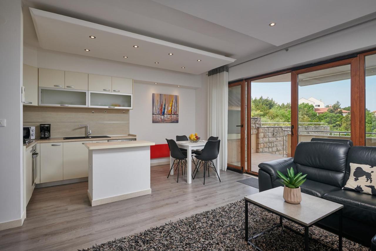 Apartments Lucia Cavtat Bagian luar foto