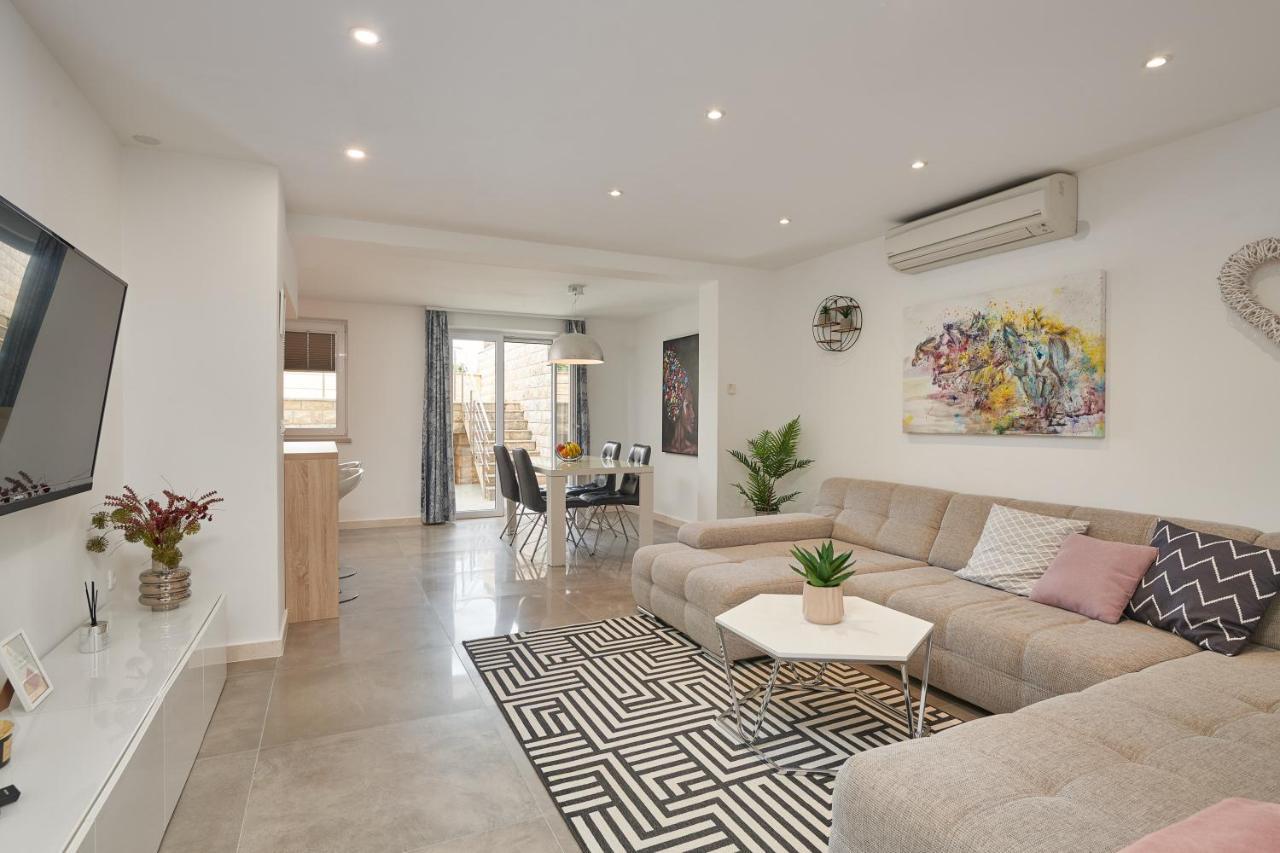 Apartments Lucia Cavtat Bagian luar foto